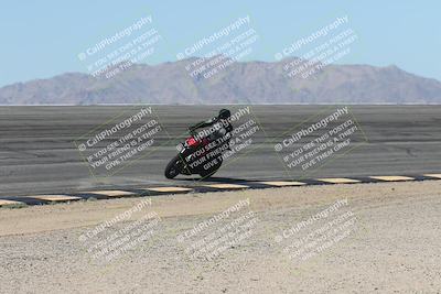 media/Oct-13-2025-Moto Forza (Mon) [[a66d839500]]/4-C Group/Session 2 (Bowl)/